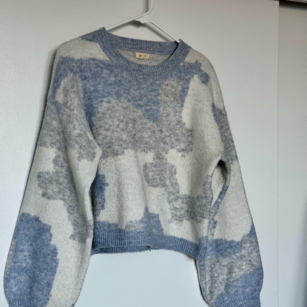 Very soft cloud Sweater